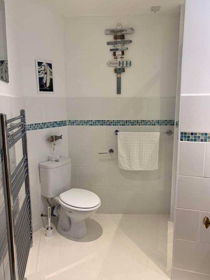 Postman'S Knock, Lynmouth, First Floor Apartment With Private Parking Exterior foto